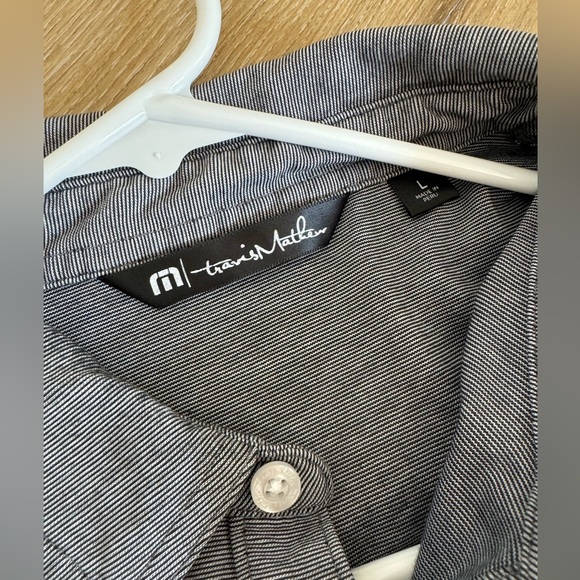 Travis Matthew polo - Picture 2 of 4